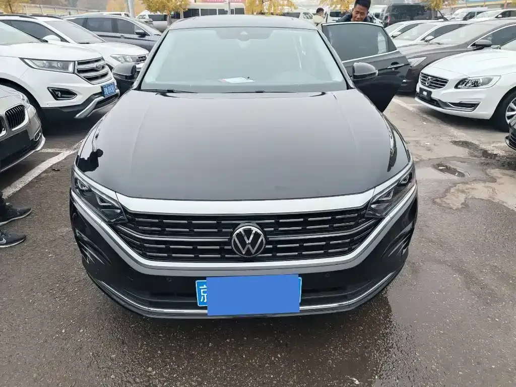 Volkswagen Passat — фото 2