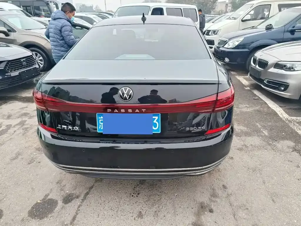 Volkswagen Passat — фото 4