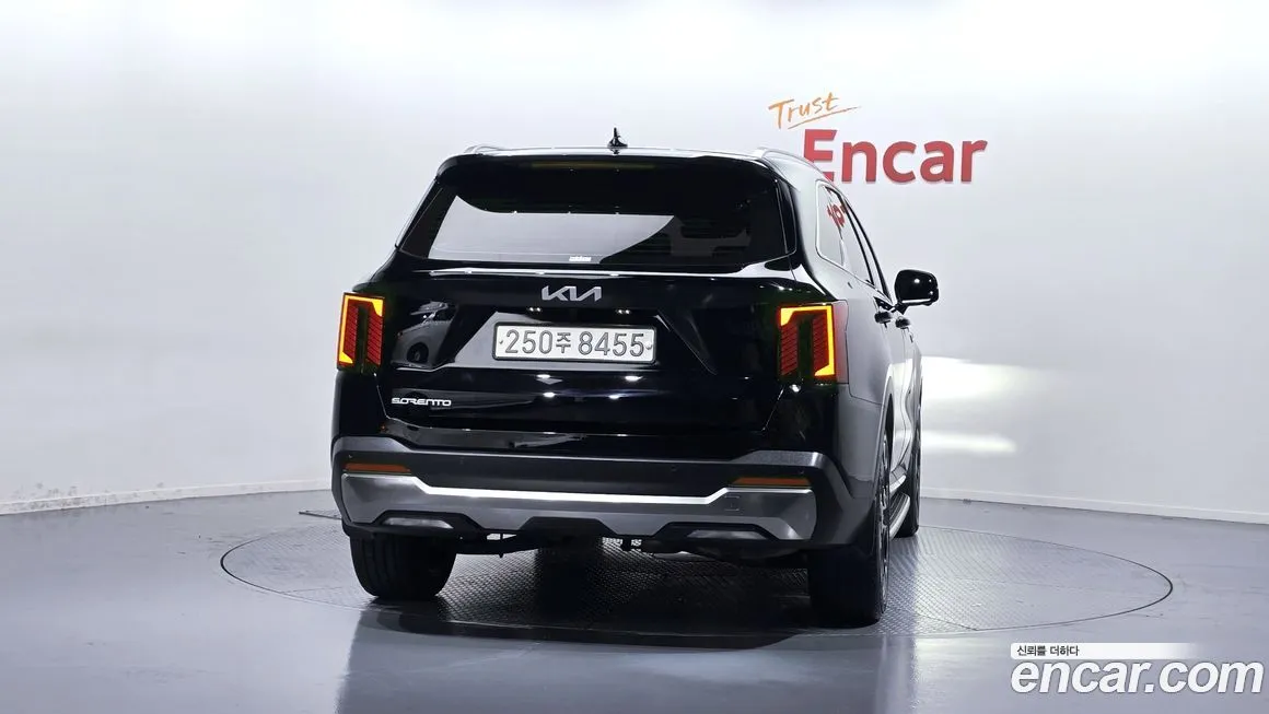 Kia Sorento — фото 4