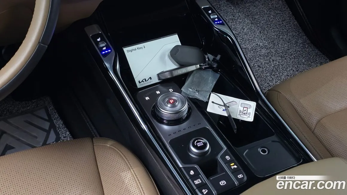 Kia Sorento — фото 9