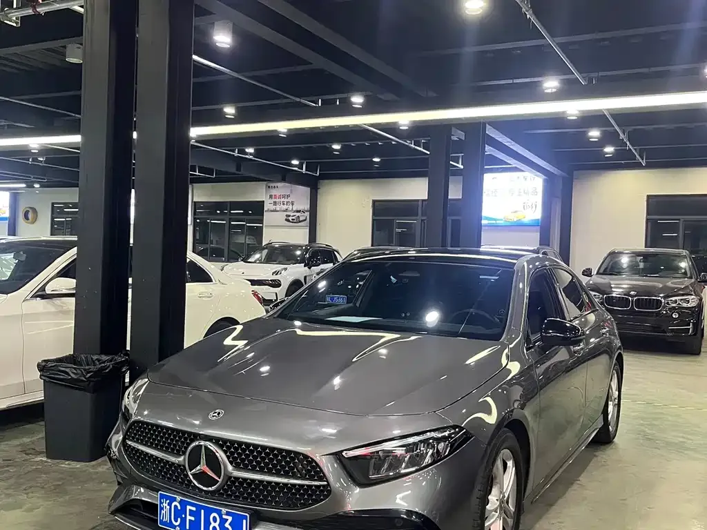Mercedes-Benz A-Class — фото 1