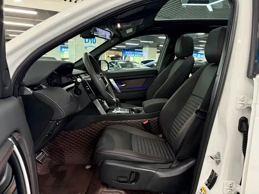 Land Rover Discovery Sport Hybrid — фото 8