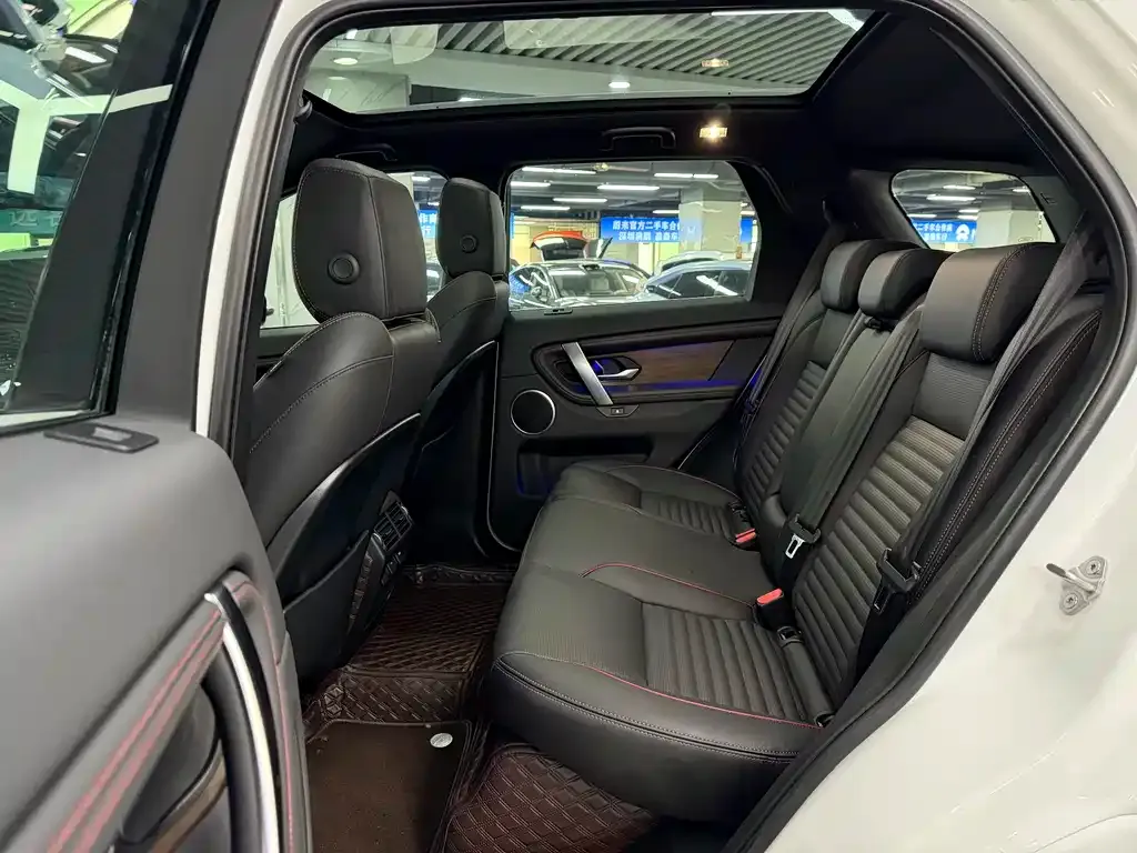 Land Rover Discovery Sport Hybrid — фото 9