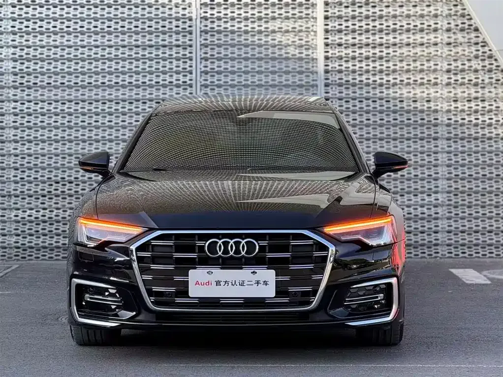 Audi A6L — фото 2