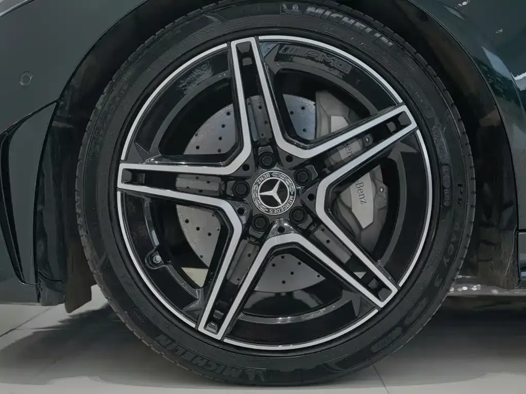 Mercedes-Benz CLS — фото 6