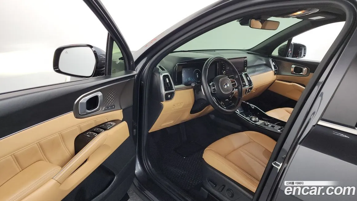 Kia Sorento — фото 10
