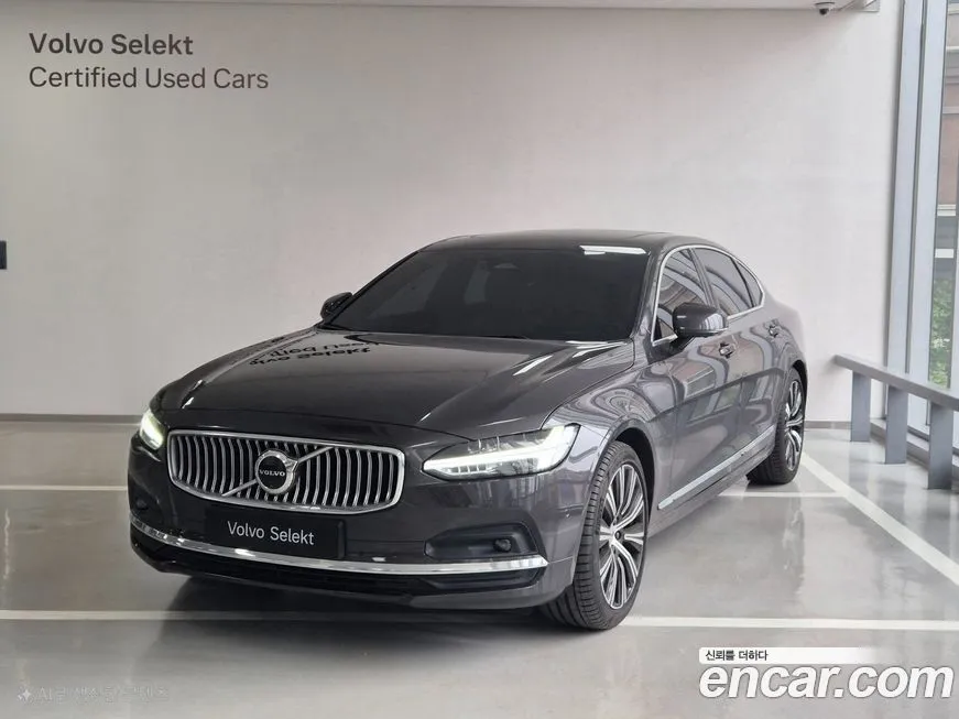 Volvo S90 — фото 1