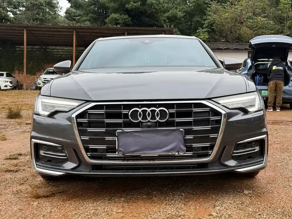 Audi A6L — фото 2