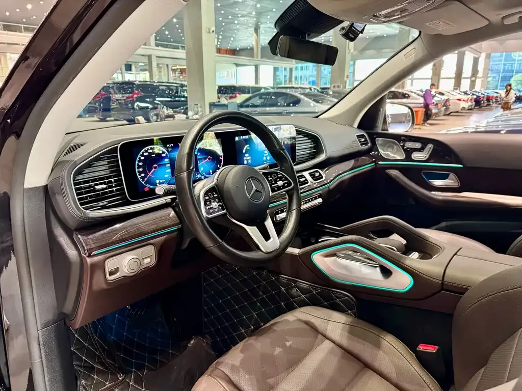 Mercedes-Benz GLE — фото 5