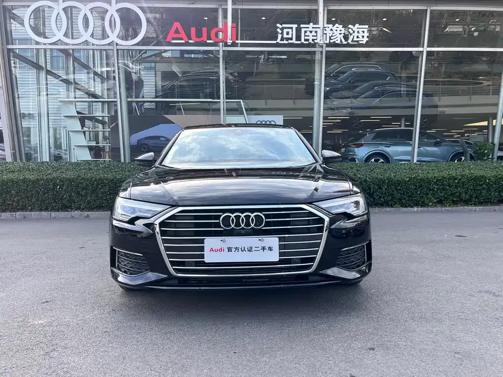 Audi A6L — фото 2