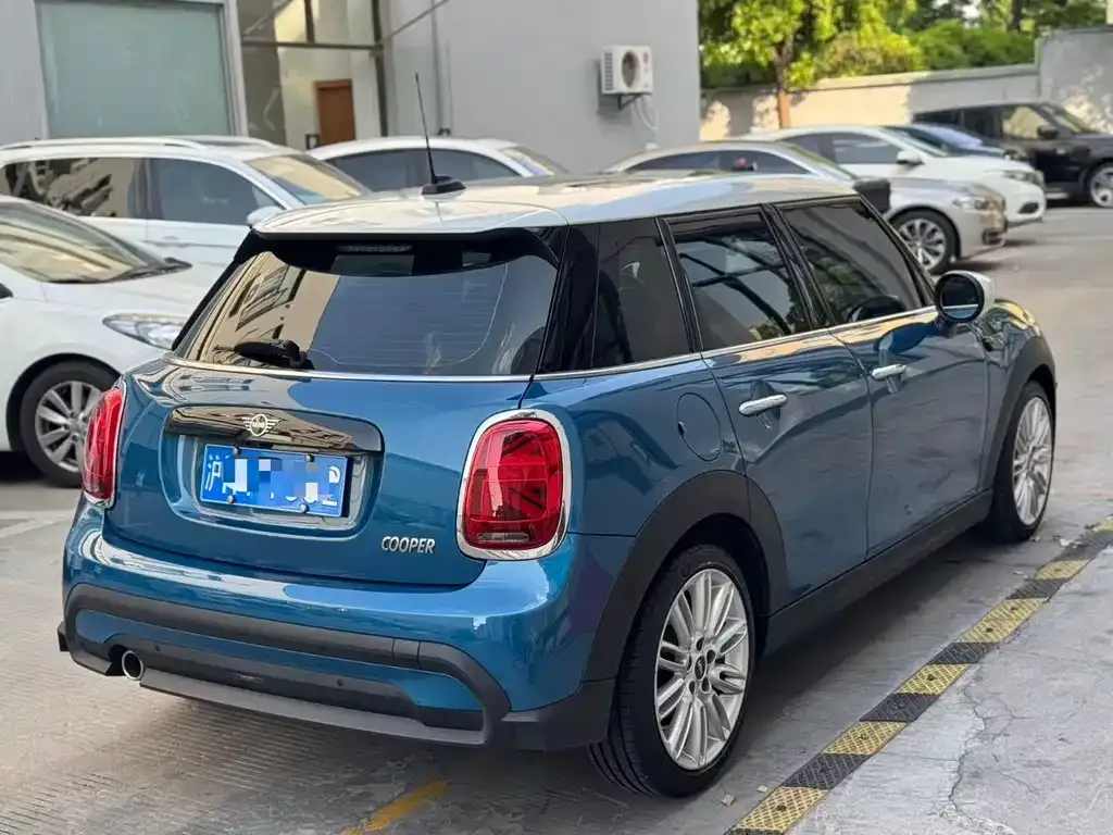 MINI Cooper (3-door) — фото 10