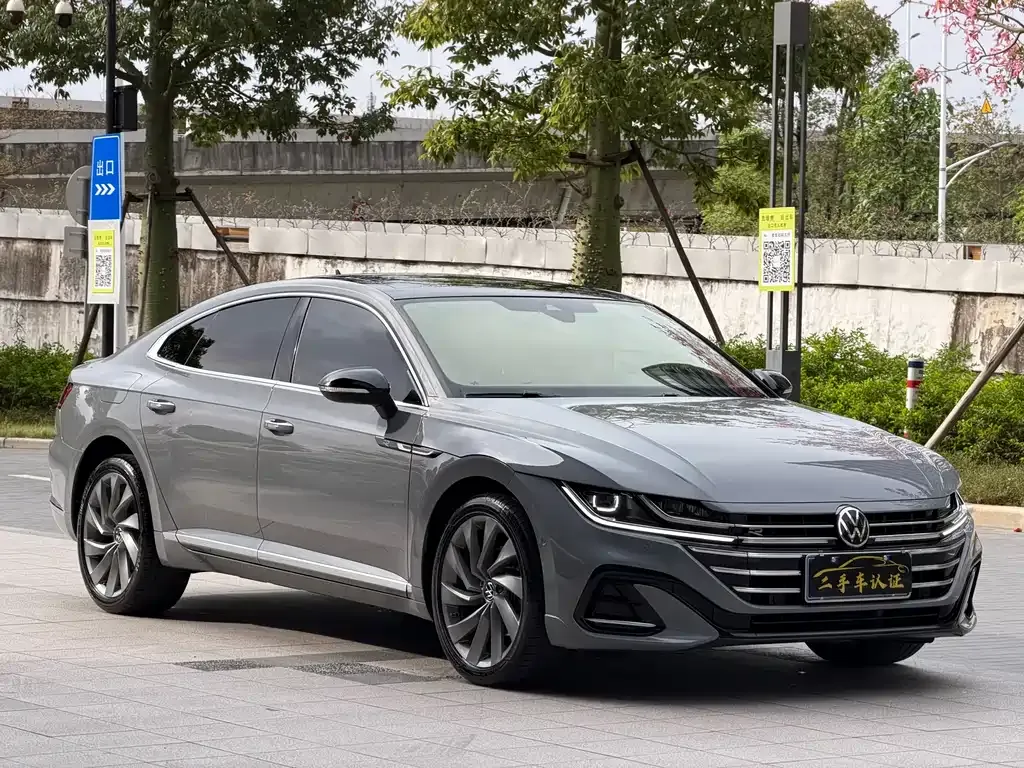 Volkswagen CC — фото 3