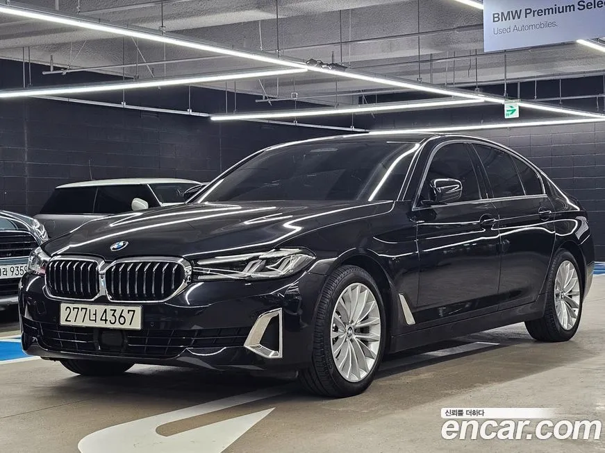BMW 5-Series — фото 1