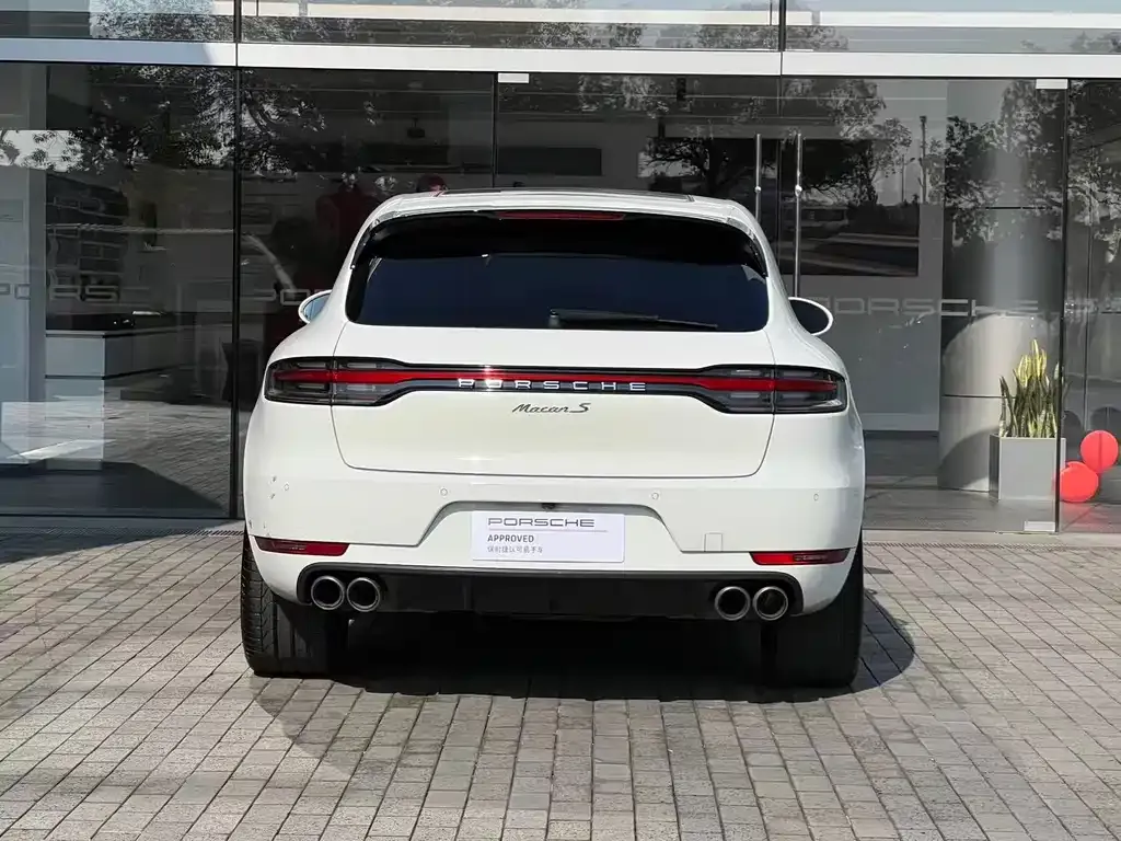 Porsche Macan — фото 6