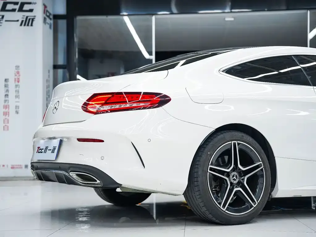 Mercedes-Benz C-Class (Import) — фото 10
