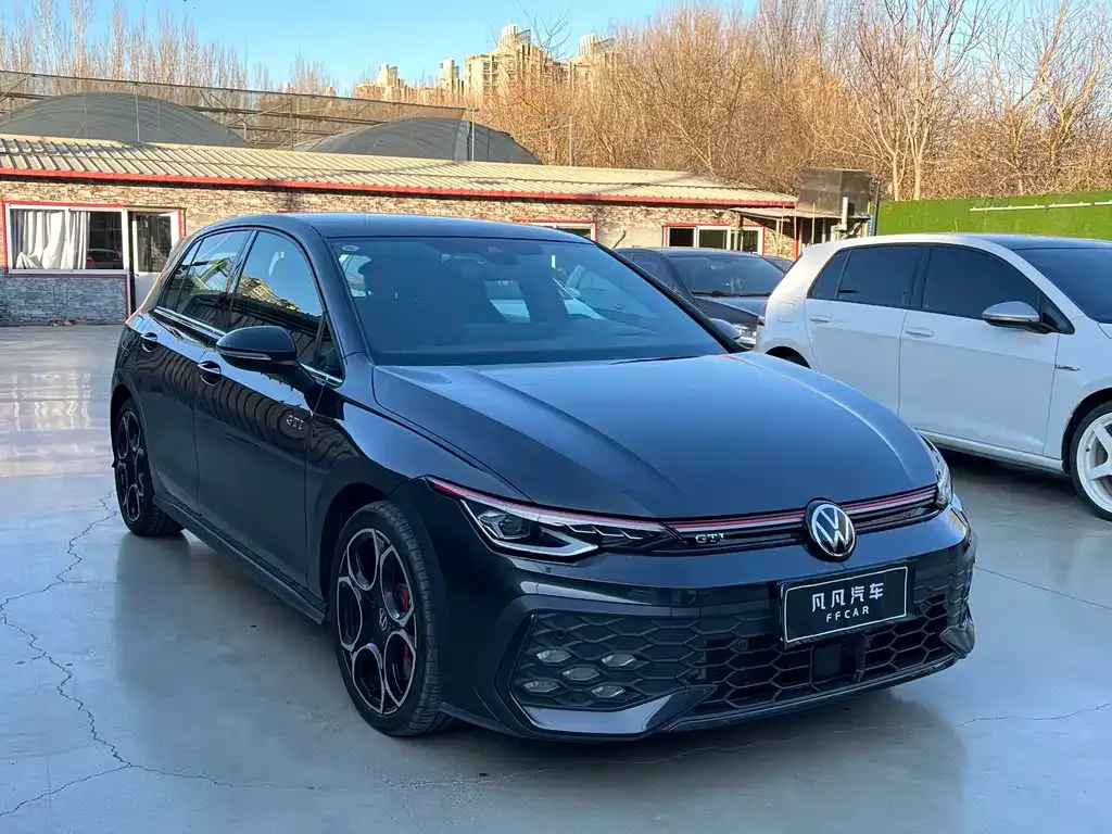 Volkswagen Golf GTI — фото 2