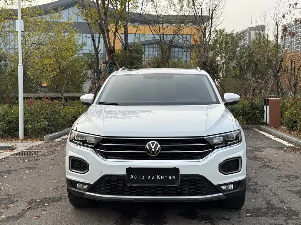 Volkswagen T-Roc — фото 2