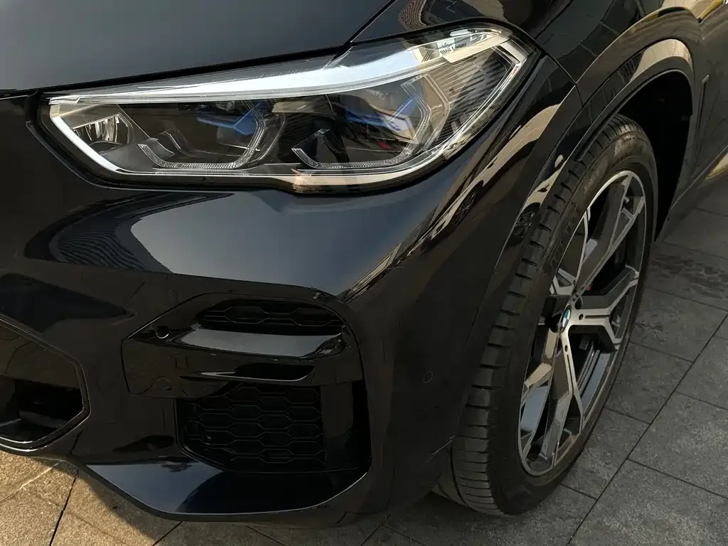 BMW X5 (Import) — фото 9