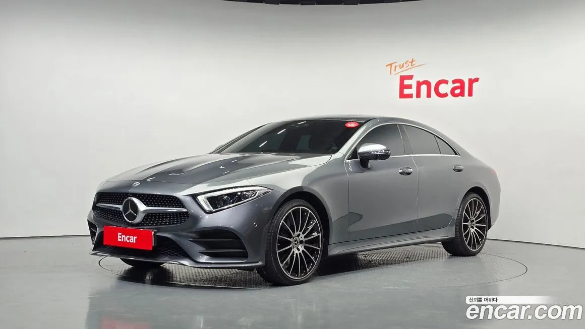 Mercedes-Benz CLS-Class — фото 1