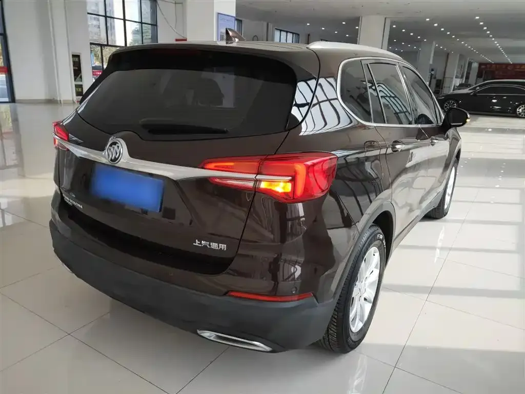 Buick Envision Plus — фото 7