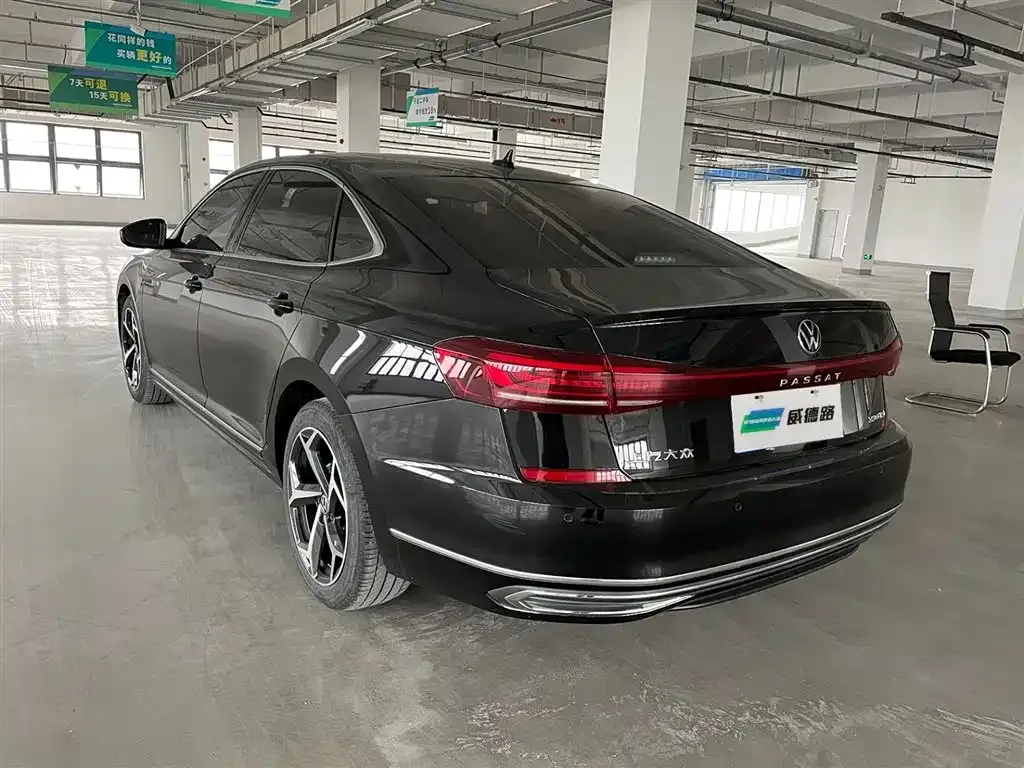 Volkswagen Passat — фото 4