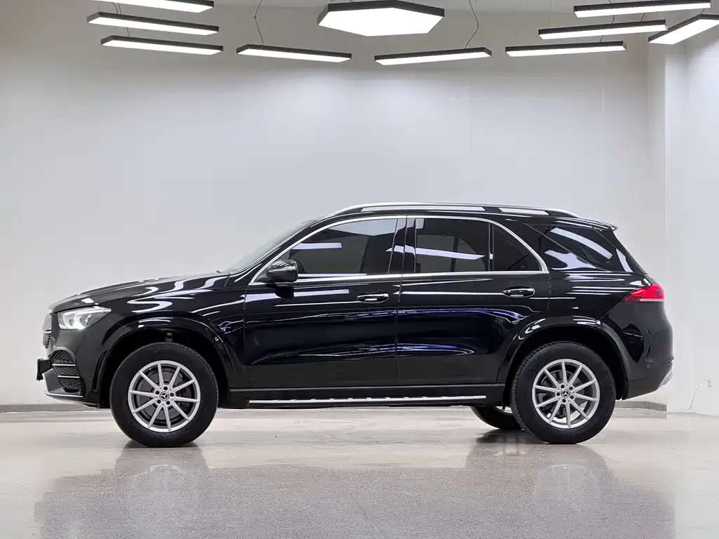 Mercedes-Benz GLE — фото 4