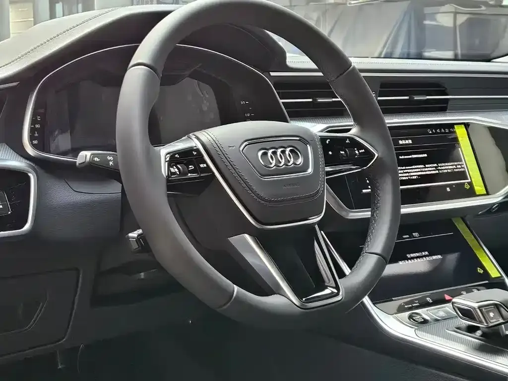 Audi A6L — фото 3