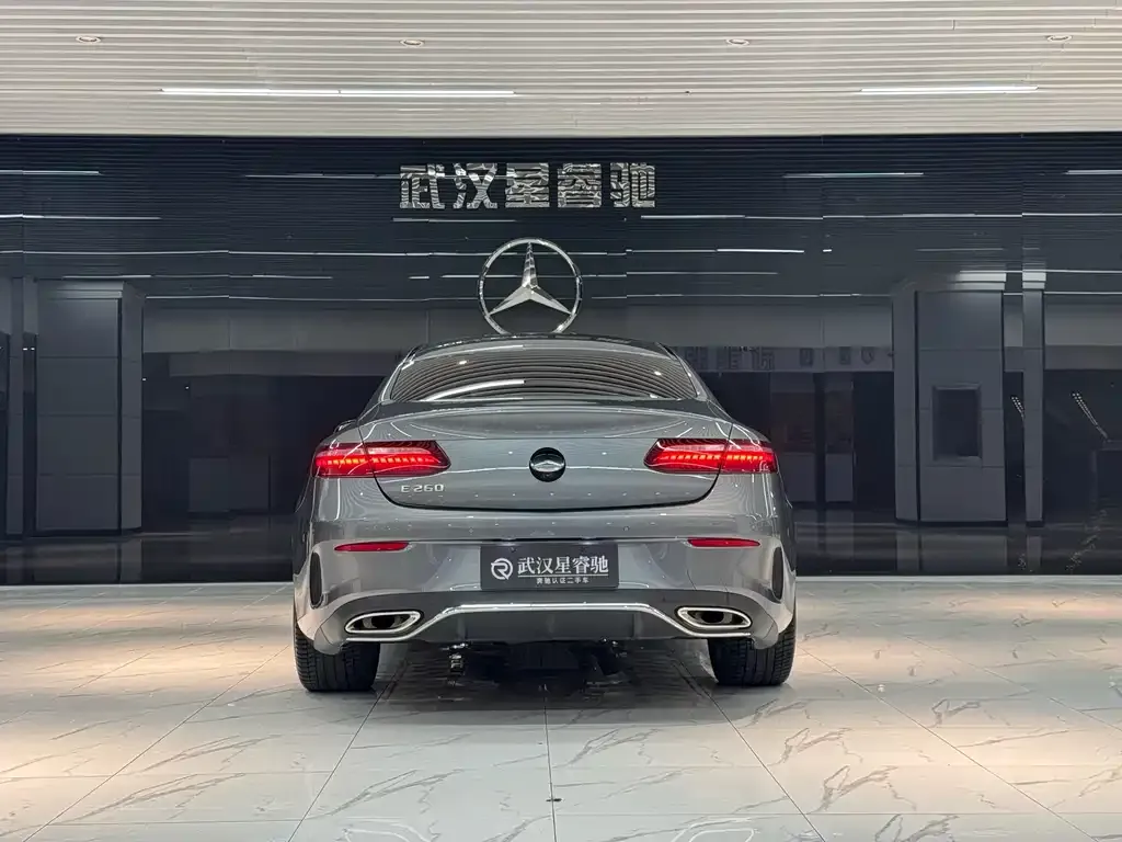 Mercedes-Benz E-Class (Import) — фото 5