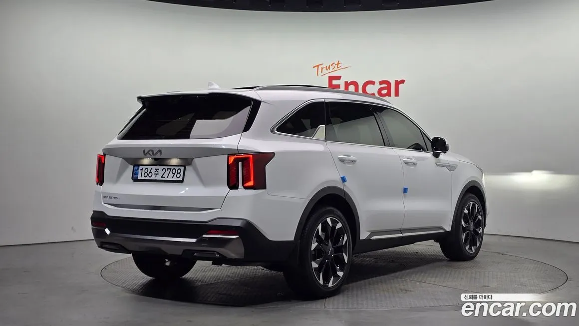 Kia Sorento — фото 2