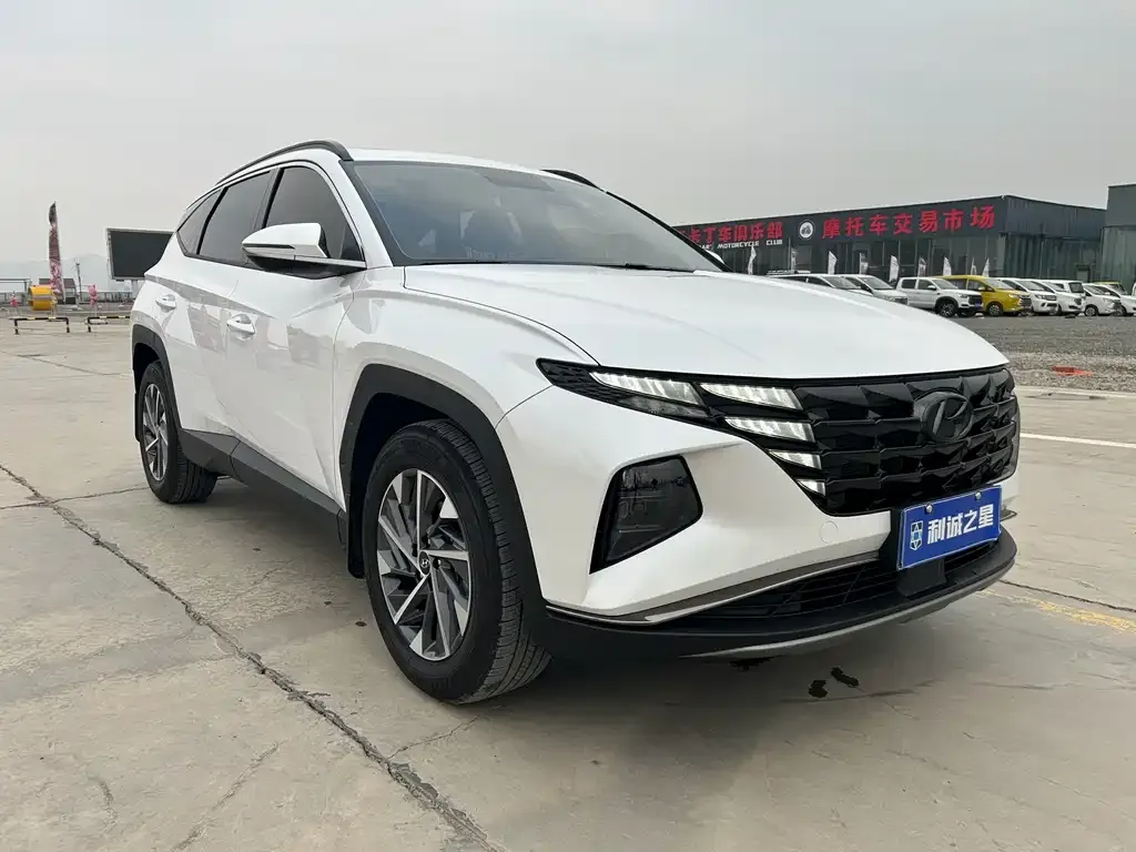 Hyundai Tucson — фото 3