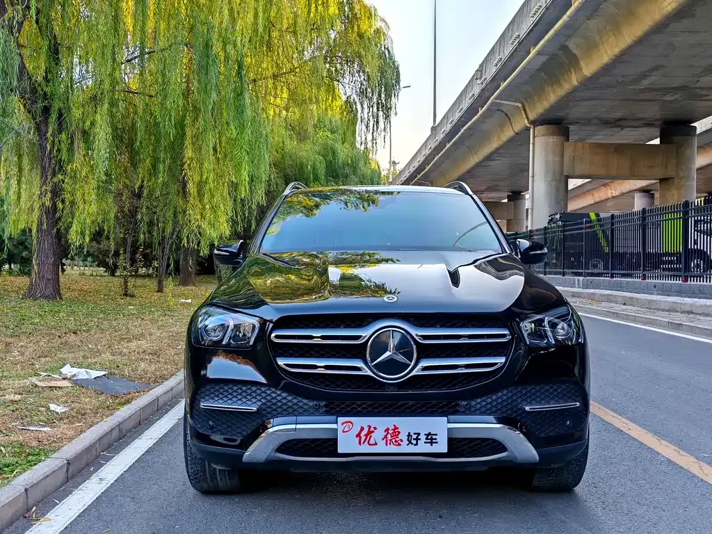 Mercedes-Benz GLE — фото 2