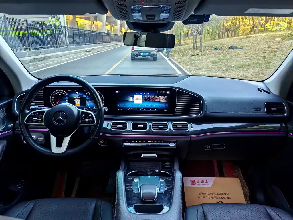 Mercedes-Benz GLE — фото 9