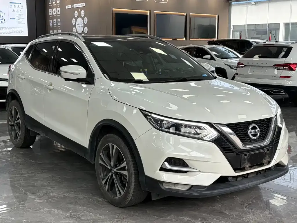 Nissan Qashqai — фото 3