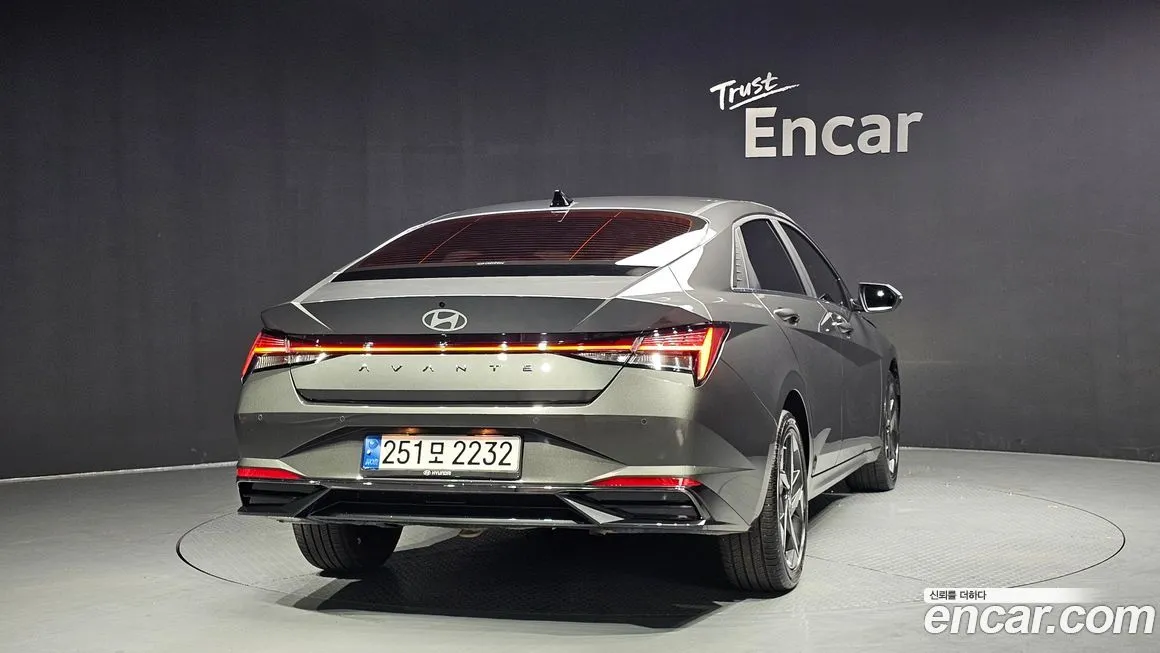 Hyundai AVANTE — фото 4