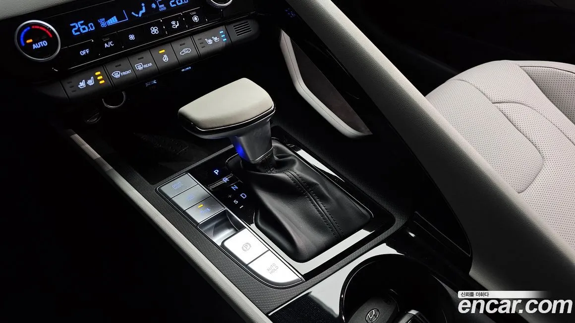 Hyundai AVANTE — фото 9