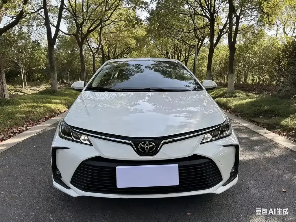 Toyota Corolla — фото 2