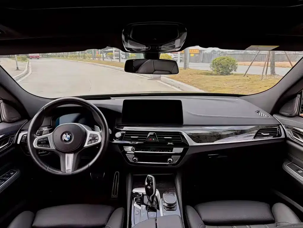 BMW 6 Series GT — фото 9