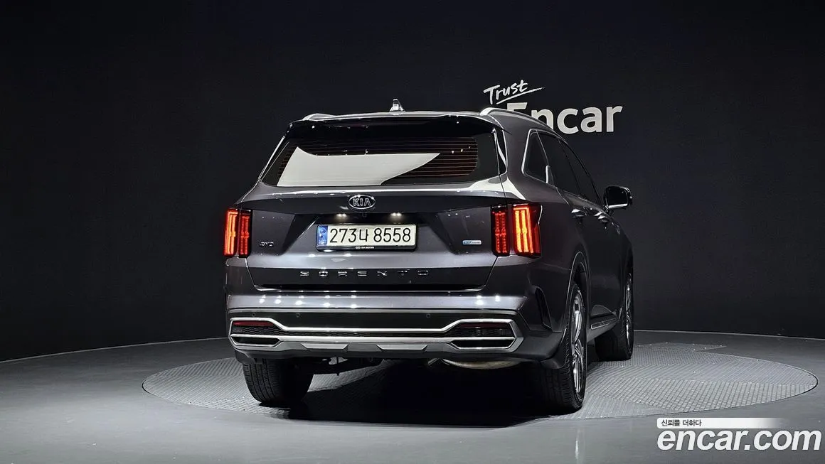 Kia Sorento — фото 4