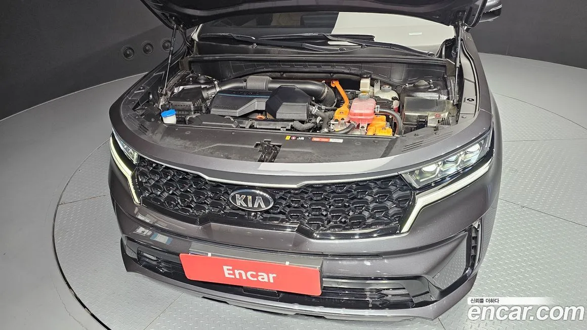 Kia Sorento — фото 6
