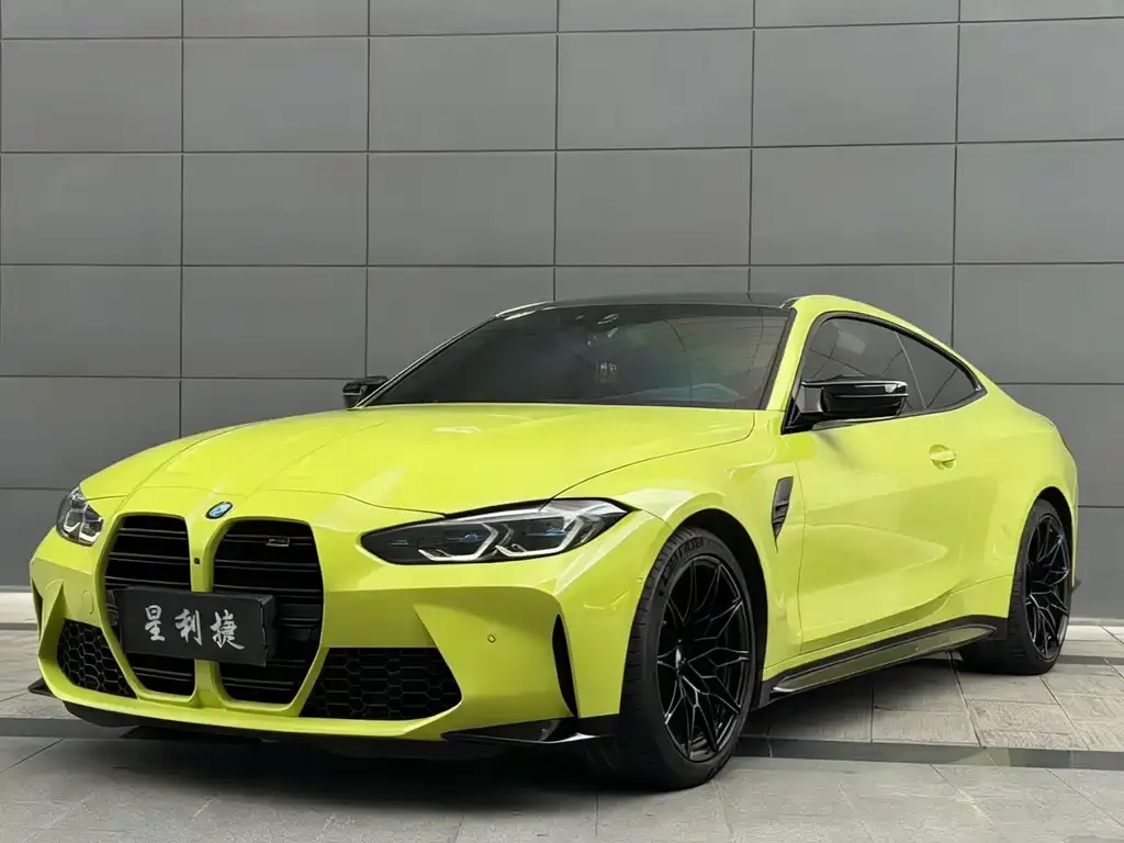 BMW M4 — фото 1