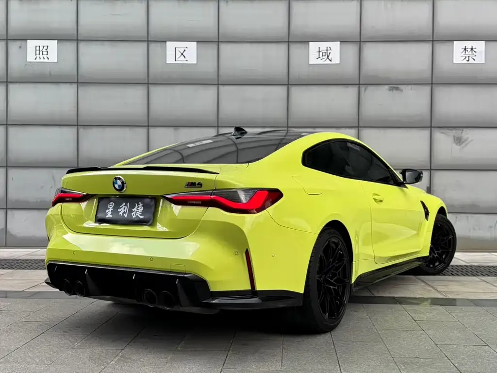 BMW M4 — фото 5