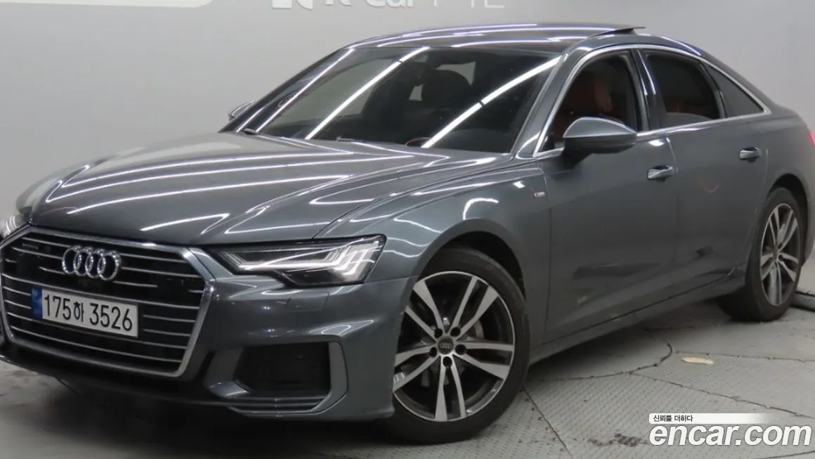 Audi A6 — фото 1