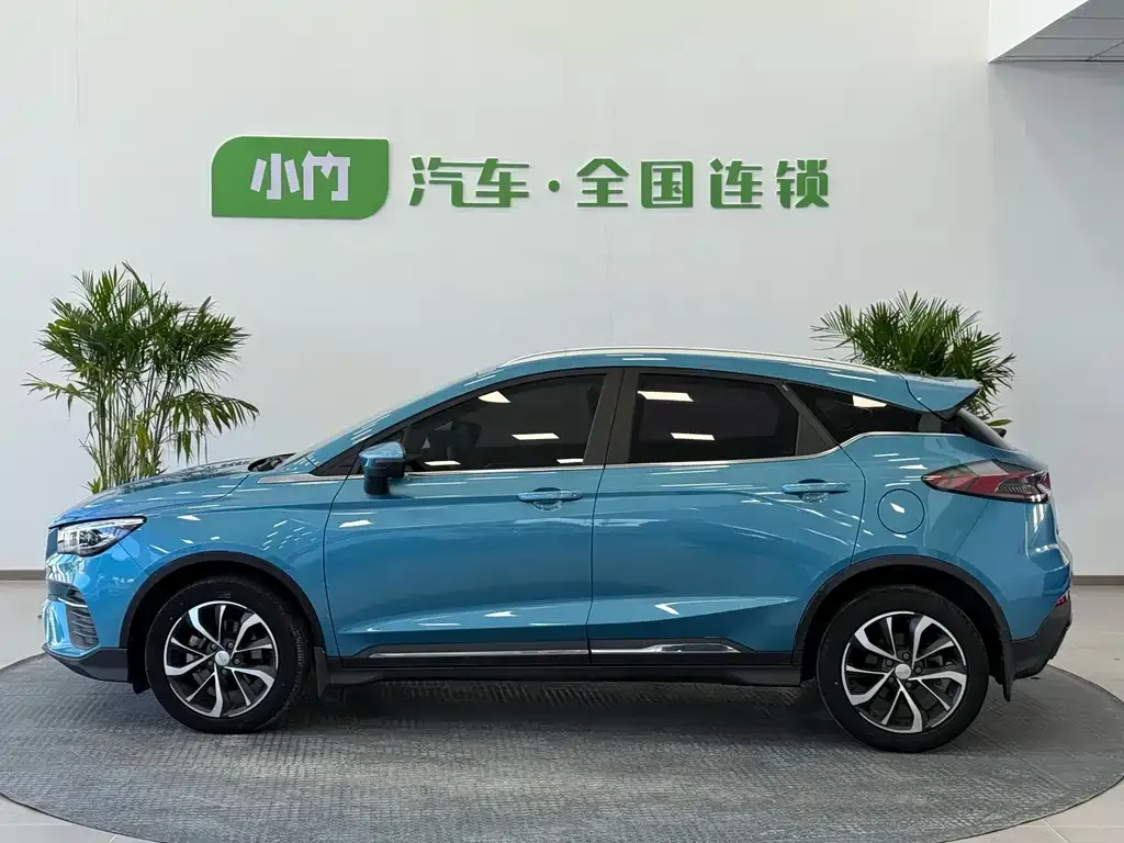 Geely Emgrand S — фото 8