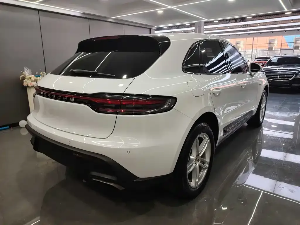 Porsche Macan — фото 8
