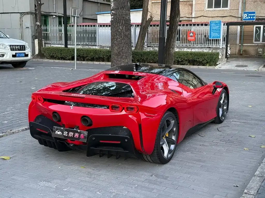 Ferrari SF90 — фото 5