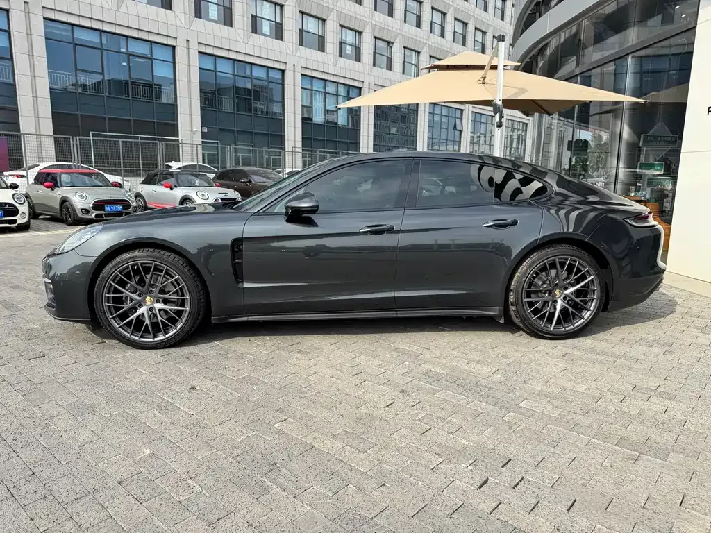 Porsche Panamera — фото 4