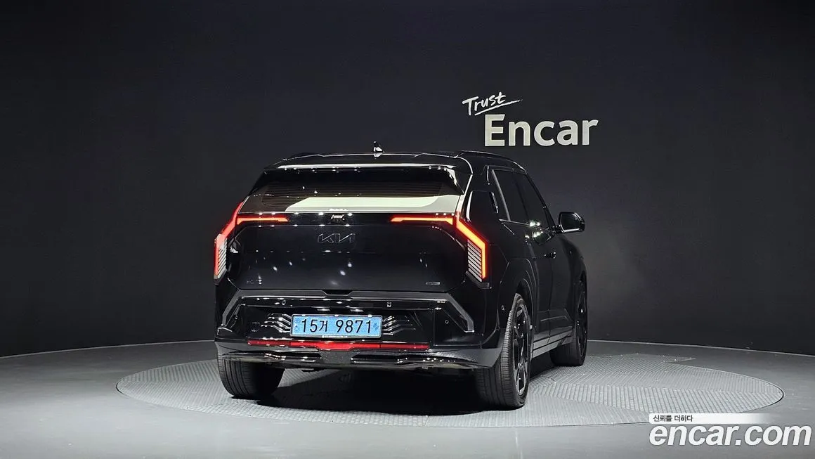 Kia EV3 — фото 4