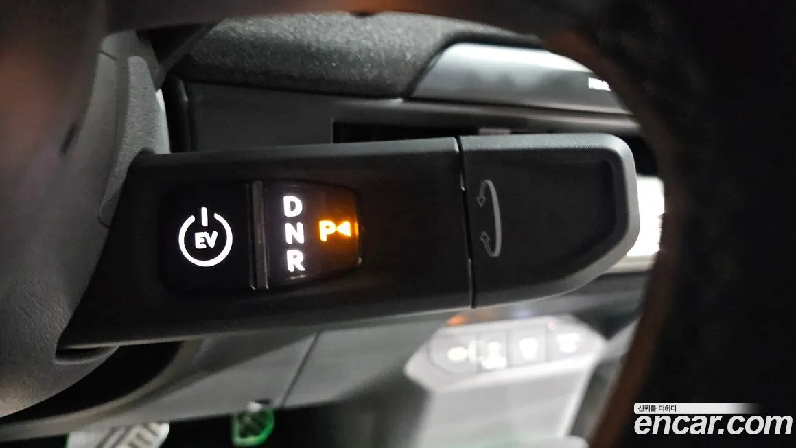 Kia EV3 — фото 9