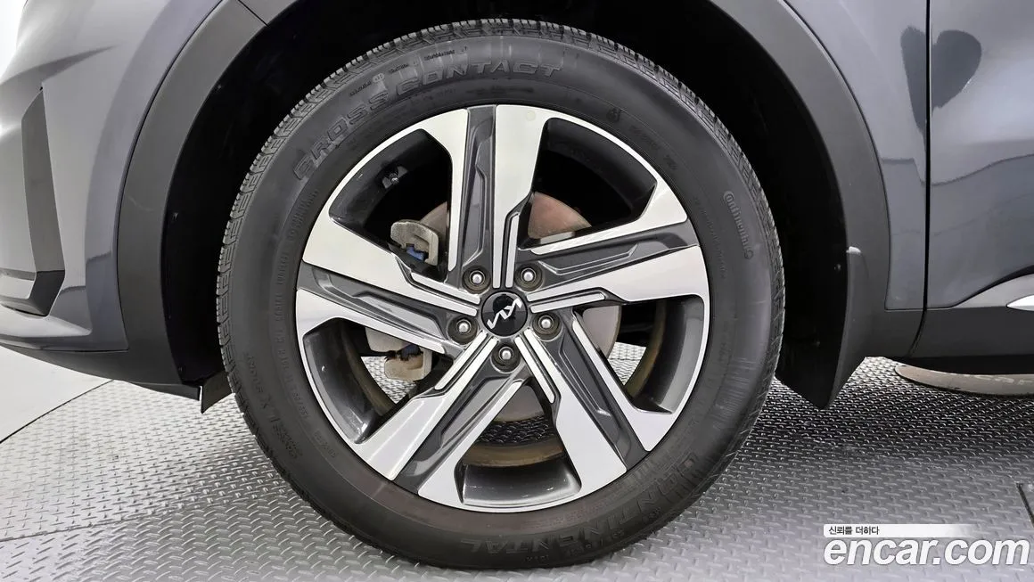 Kia Sorento — фото 5