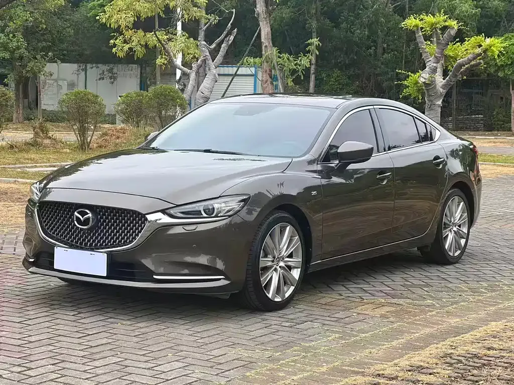 Mazda Atenza — фото 1